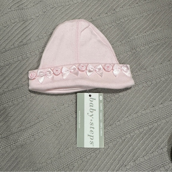 NEW with tags!! Lot of 5 baby girl hats/headbands, gifts, infant, newborn - Picture 4 of 14